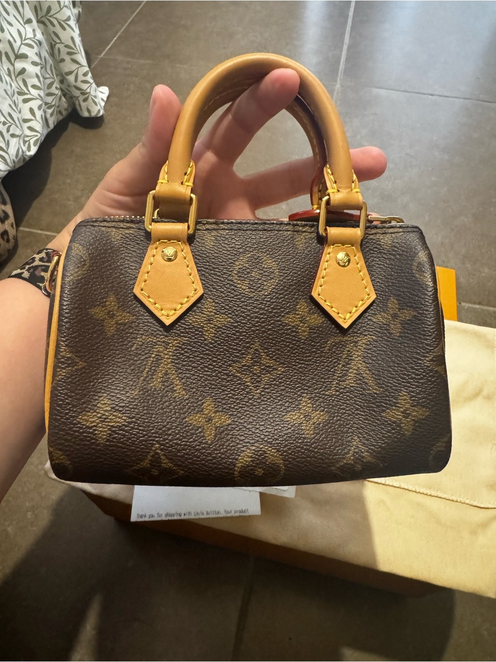 Louis Vuitton Nano Speedy - Picture 8 of 11